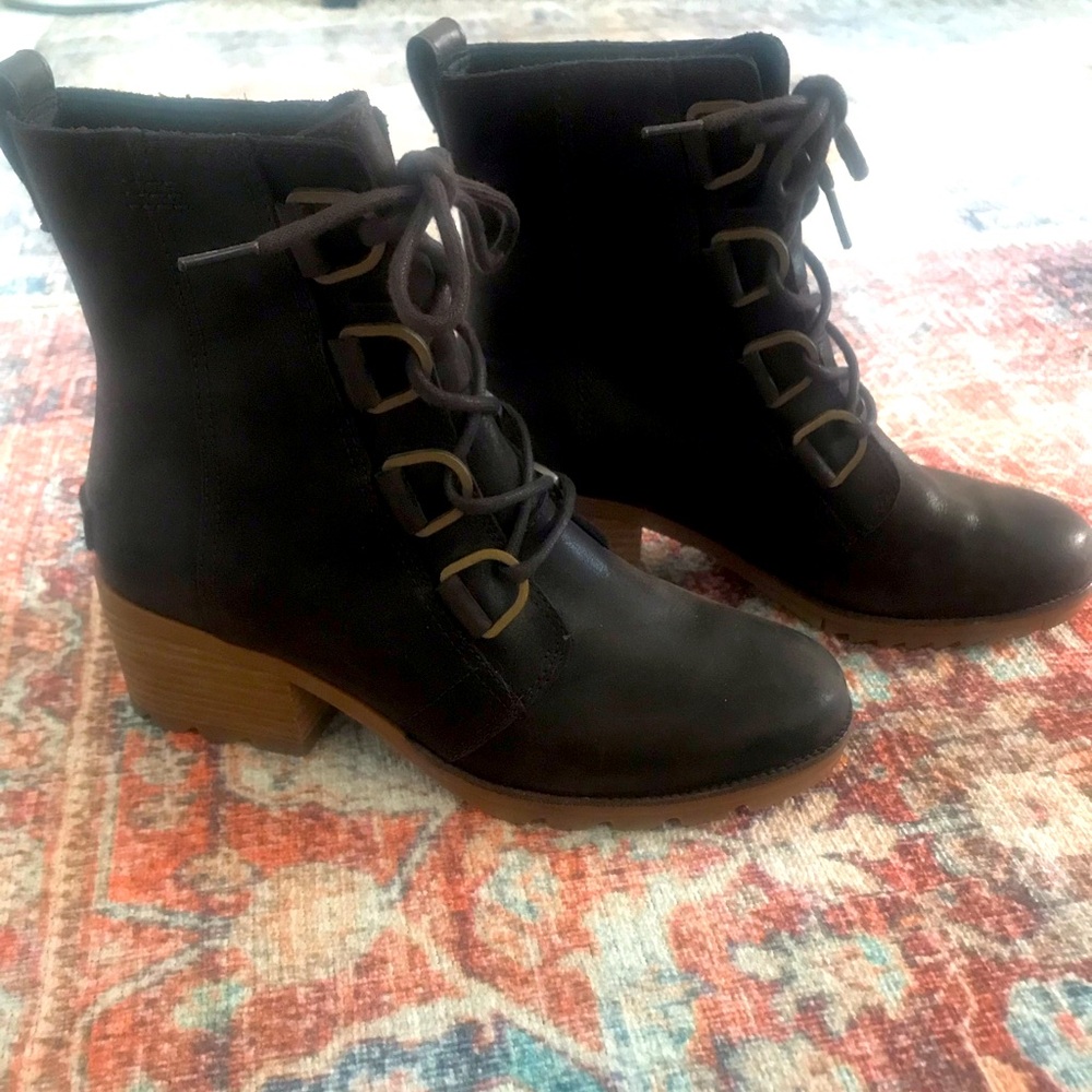 SOREL Brown Boots